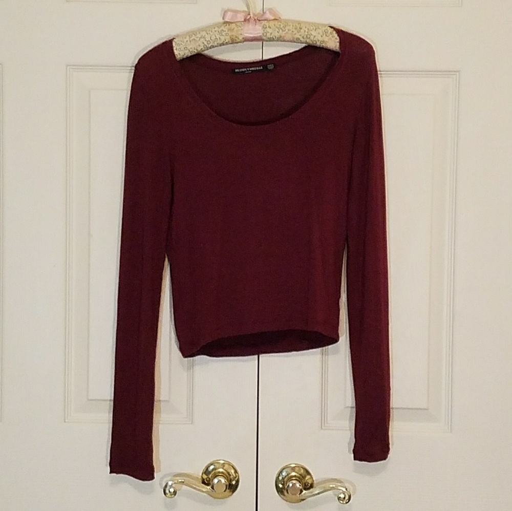 Brandy Melville Wine-Colored Top 🍷